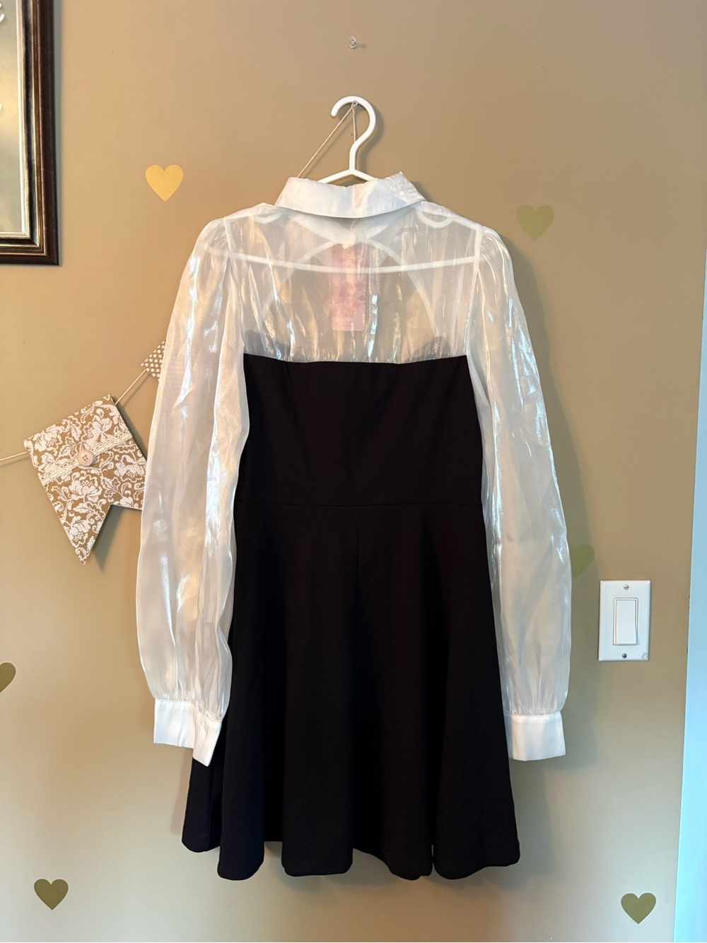 NWT SHEIN MOD Black Mini Dress Iridescent Puff Sleeves Cutout (ptp 17-18) - Picture 10 of 10